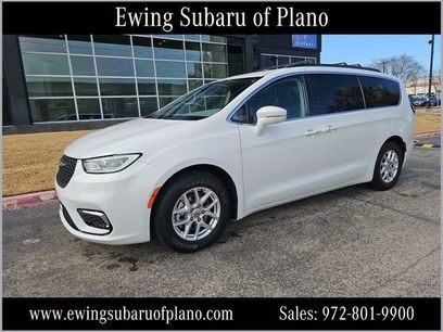 Used 2022 Chrysler Pacifica Touring-L