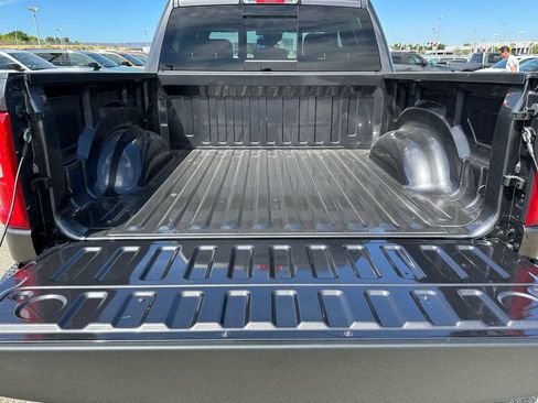 New 2026 RAM 1500 Laramie AWD/4WD image 19