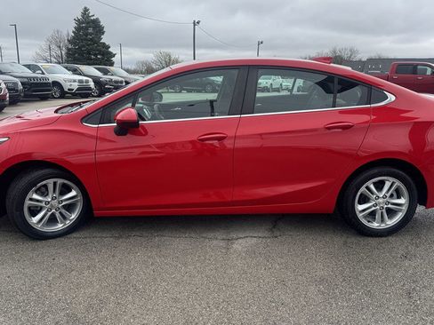 Used 2016 Chevrolet Cruze LT image 5