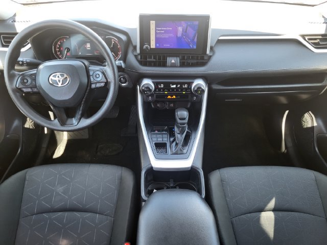 Used 2025 Toyota RAV4 XLE AWD/4WD image 23