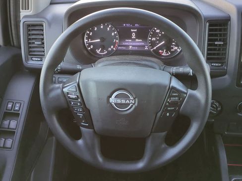 Used 2022 Nissan Frontier S w/ Technology Package image 21