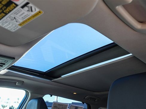 Used 2021 Nissan Rogue SL image 31