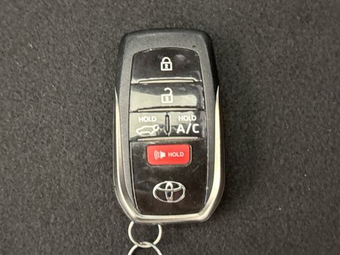 Used 2025 Toyota RAV4 SE w/ Weather & Moonroof Package AWD/4WD image 23