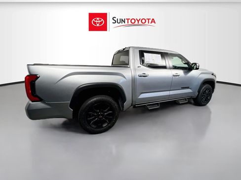 Used 2026 Toyota Tundra SR5 w/ SR5 Premium Package AWD/4WD image 4
