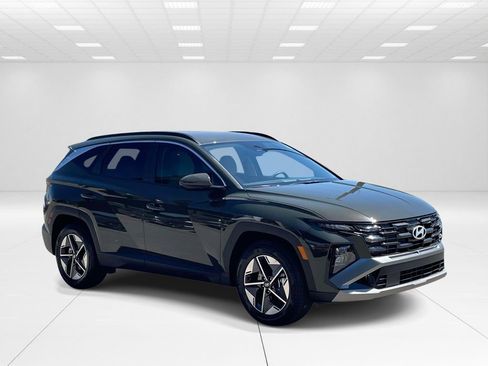 New 2026 Hyundai Tucson SEL FWD image 1