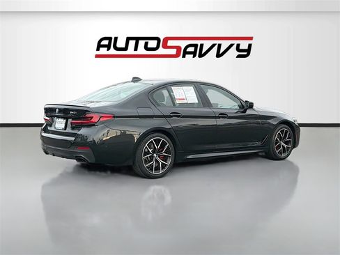 Used 2023 BMW 540i w/ M Sport Package image 7