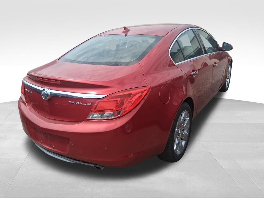 Used 2013 Buick Regal Premium FWD image 4