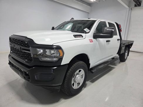 Used 2023 RAM 2500 Tradesman AWD/4WD image 3