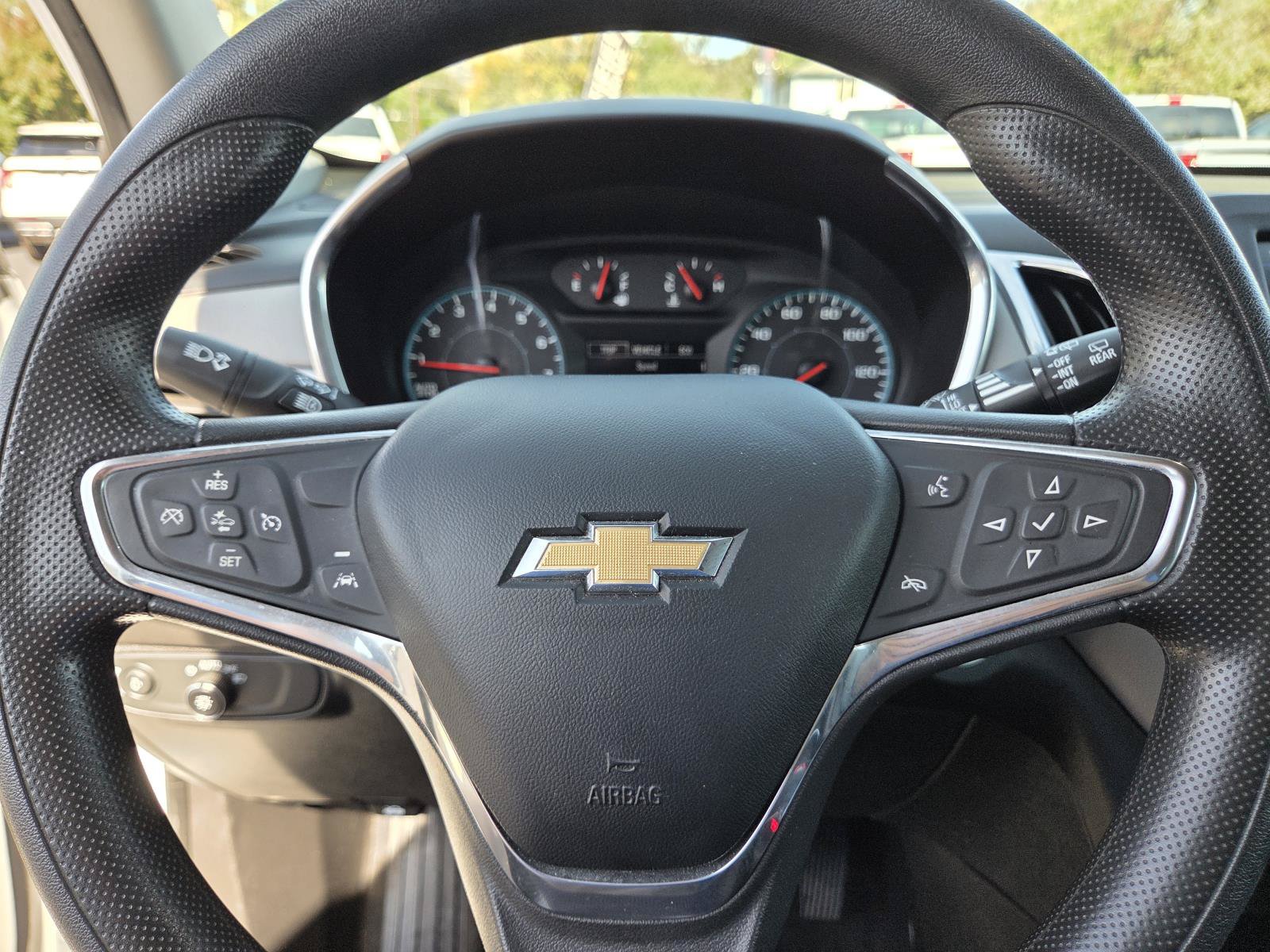 Used 2021 Chevrolet Equinox LS AWD/4WD image 24