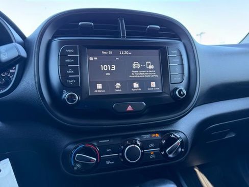 Used 2020 Kia Soul GT-Line image 24