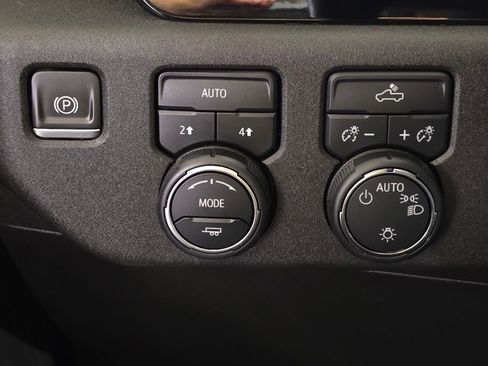 Used 2024 Chevrolet Silverado 1500 LT w/ Protection Package image 34