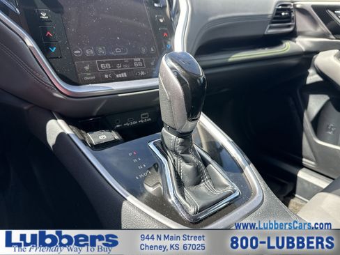 Used 2023 Subaru Outback Onyx Edition AWD/4WD image 19