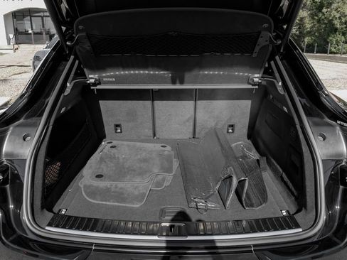 Used 2020 Porsche Cayenne Turbo image 62