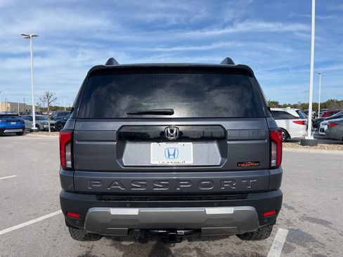 Certified 2026 Honda Passport TrailSport image 5