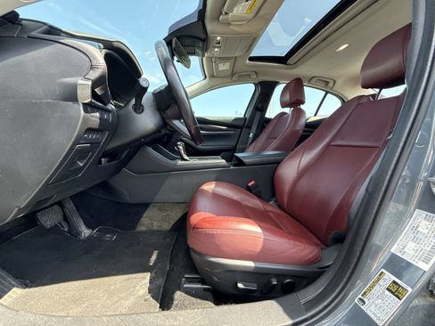 Used 2024 MAZDA MAZDA3 s AWD/4WD image 12