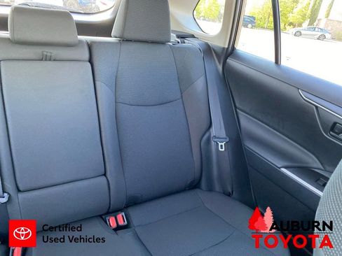Certified 2025 Toyota RAV4 LE AWD/4WD image 19