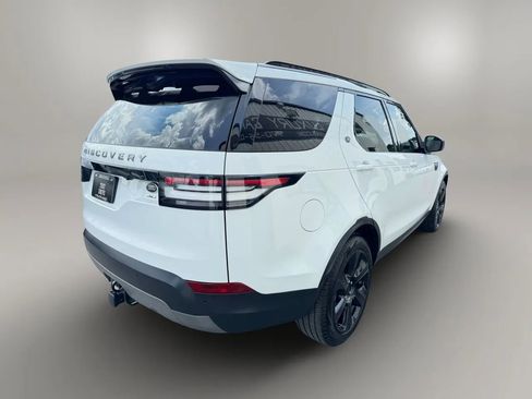 Used 2018 Land Rover Discovery SE AWD/4WD image 9
