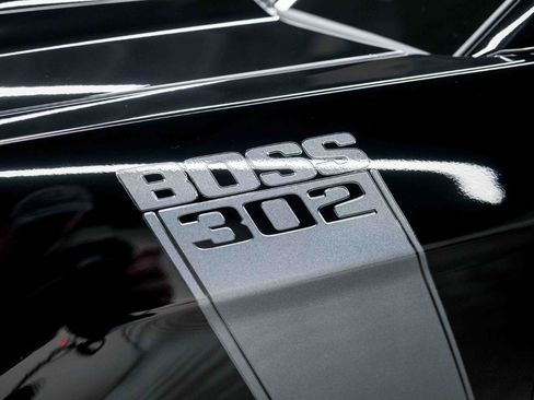 Used 2013 Ford Mustang Boss 302 RWD image 34