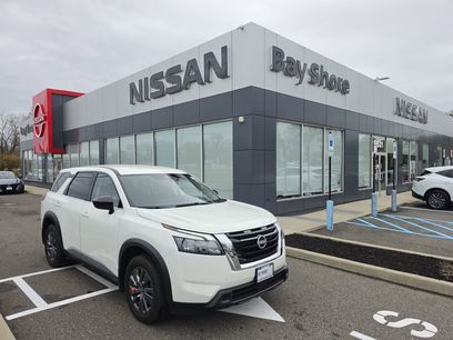 Certified 2024 Nissan Pathfinder S