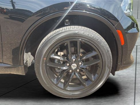 Used 2023 Dodge Durango GT AWD/4WD image 25