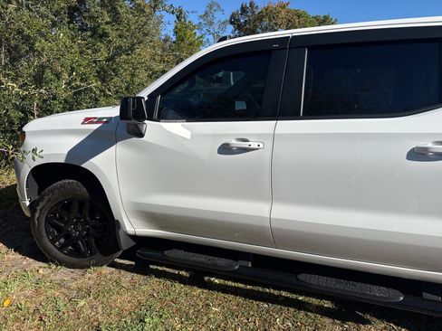 Used 2022 Chevrolet Silverado 1500 RST image 4