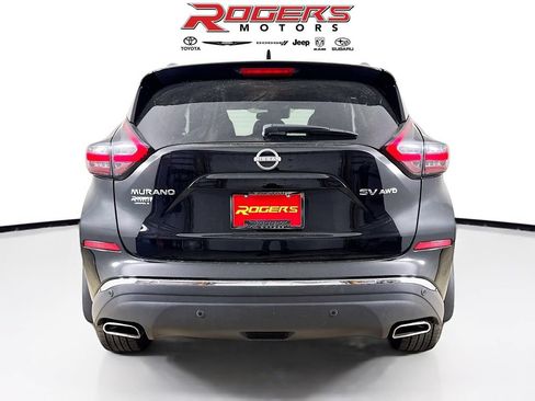 Used 2024 Nissan Murano SV AWD/4WD image 7