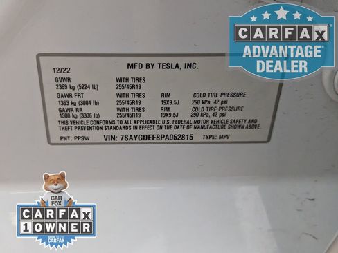 Used 2023 Tesla Model Y Performance AWD/4WD image 31