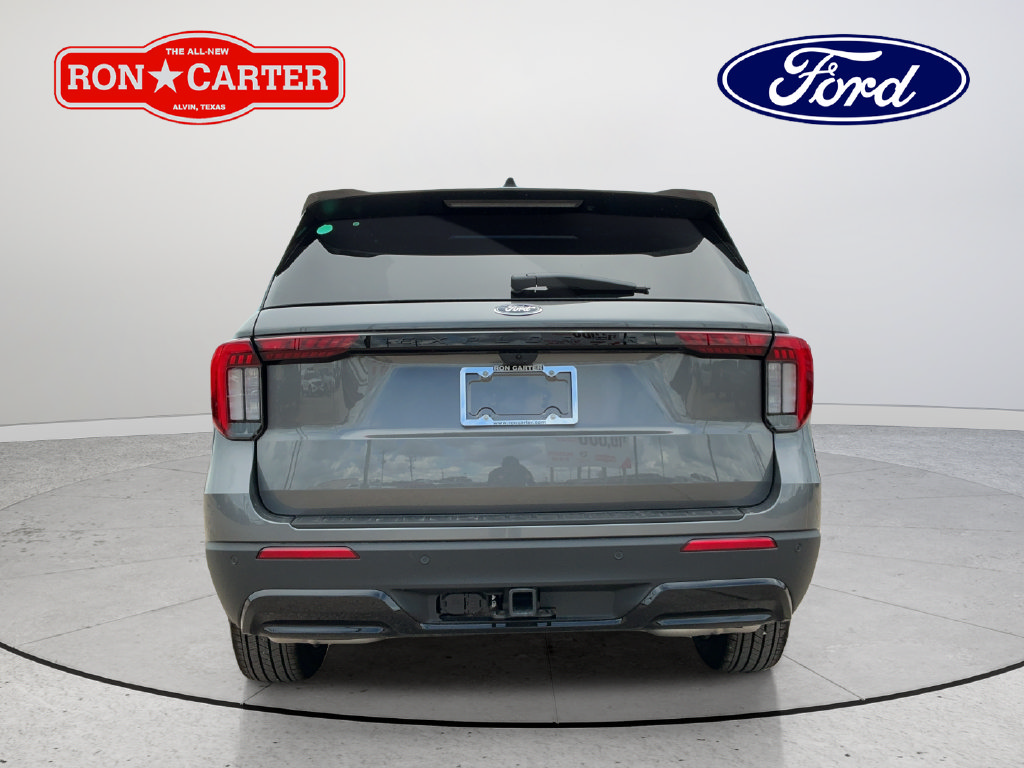 New 2026 Ford Explorer ST-Line RWD image 5