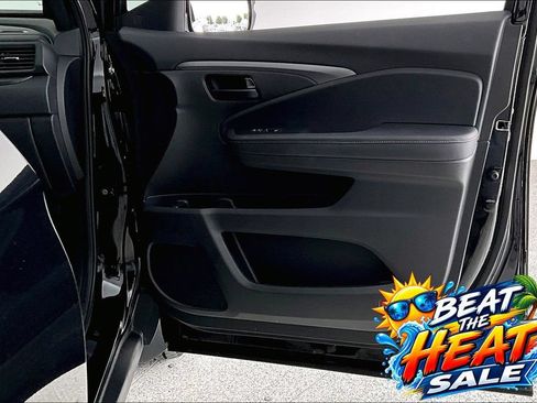 Used 2023 Honda Passport TrailSport image 23