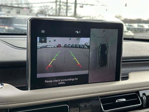 Used 2023 Lincoln Aviator Reserve w/ Elements Package Plus image 20