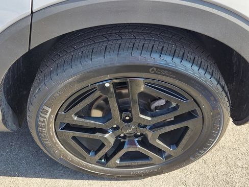 Used 2025 Kia Telluride EX X-Line AWD/4WD image 10
