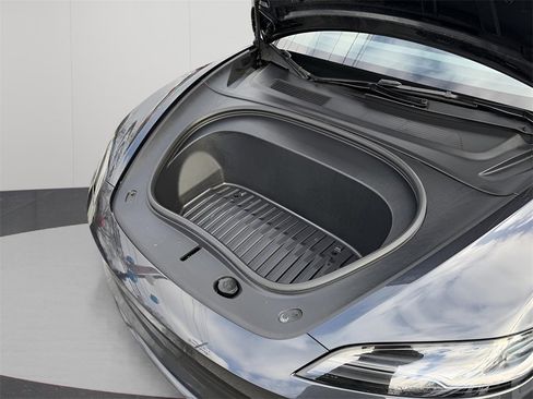 Used 2025 Tesla Model 3 Long Range image 25