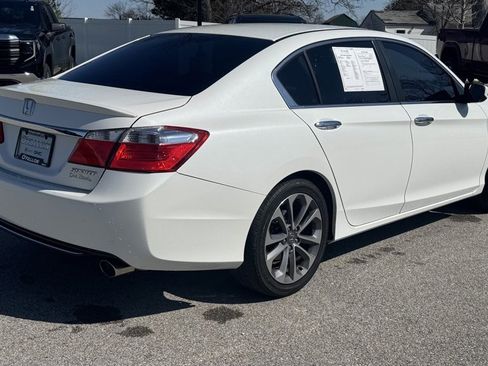 Used 2014 Honda Accord Sport image 6