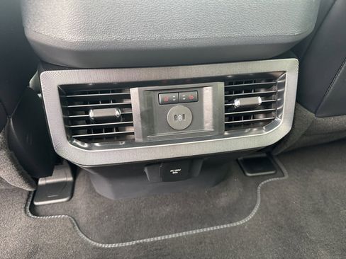 Used 2026 Ford F450 Platinum w/ FX4 Off-Road Package image 17