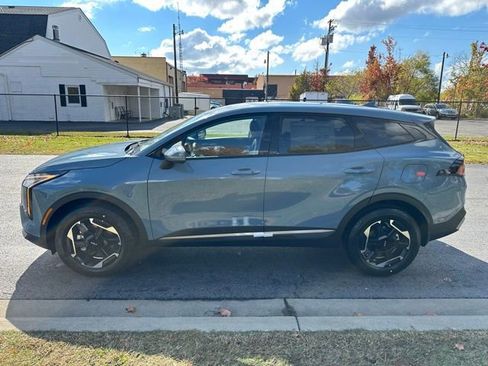 New 2026 Kia Sportage S image 28