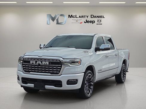 Used 2025 RAM 1500 Limited AWD/4WD image 2