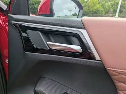 New 2025 Mitsubishi Outlander SEL image 34