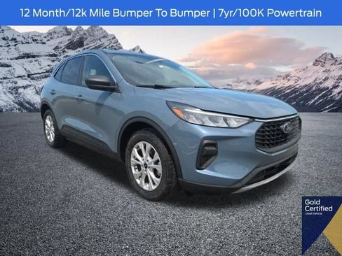 Used 2023 Ford Escape Active w/ Cold Weather Package FWD image 1