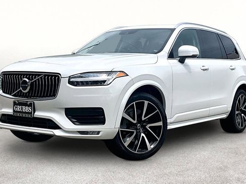 Used 2022 Volvo XC90 T6 Momentum w/ Protection Package Premier AWD/4WD image 16