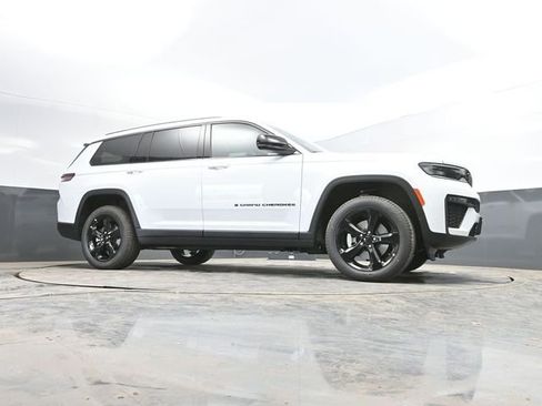 New 2026 Jeep Grand Cherokee L Limited AWD/4WD image 49