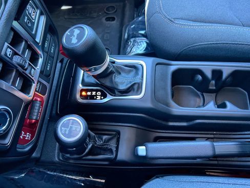 Used 2026 Jeep Wrangler Unlimited Sport AWD/4WD image 20