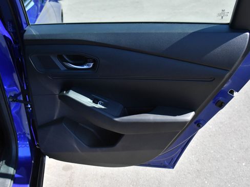 Used 2025 Honda Accord Sport image 41