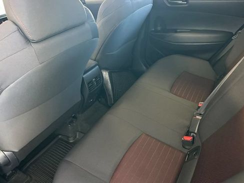 Used 2024 Toyota Corolla Cross AWD Hybrid w/ Moonroof Package image 14