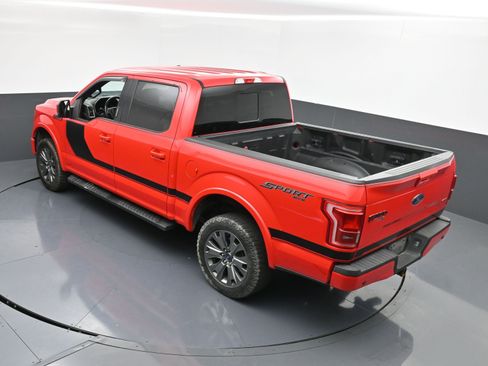 Used 2016 Ford F150 Lariat image 34