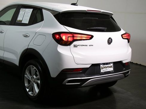 Used 2022 Buick Encore GX Preferred w/ Cold Weather Comfort Package image 11