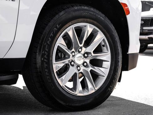 Used 2022 Chevrolet Suburban Premier image 62