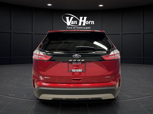 Used 2022 Ford Edge SEL w/ Convenience Package AWD/4WD image 6