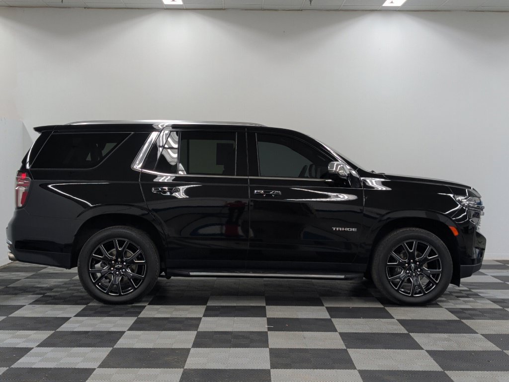 Used 2023 Chevrolet Tahoe Premier AWD/4WD image 4