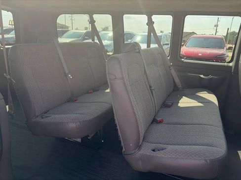 Used 2014 GMC Savana 1500 LT AWD/4WD image 12