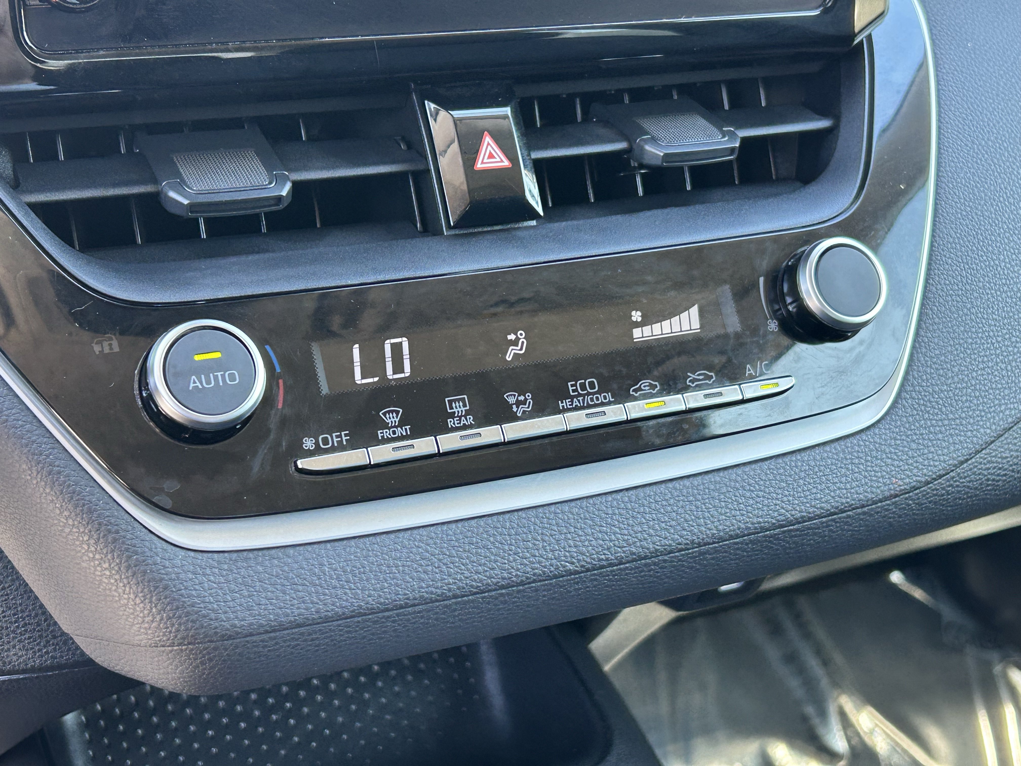 Certified 2023 Toyota Corolla LE FWD image 20